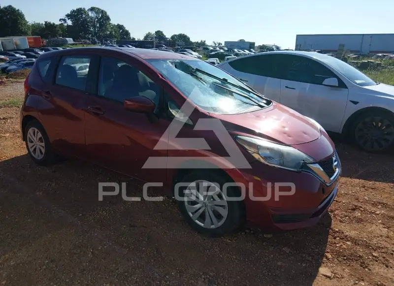 2017 Nissan VERSA фото