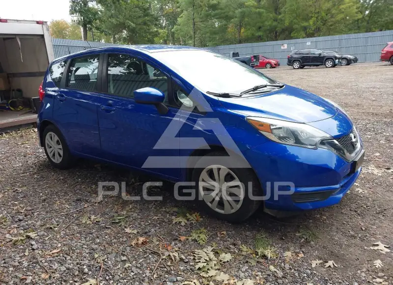 2017 Nissan VERSA фото