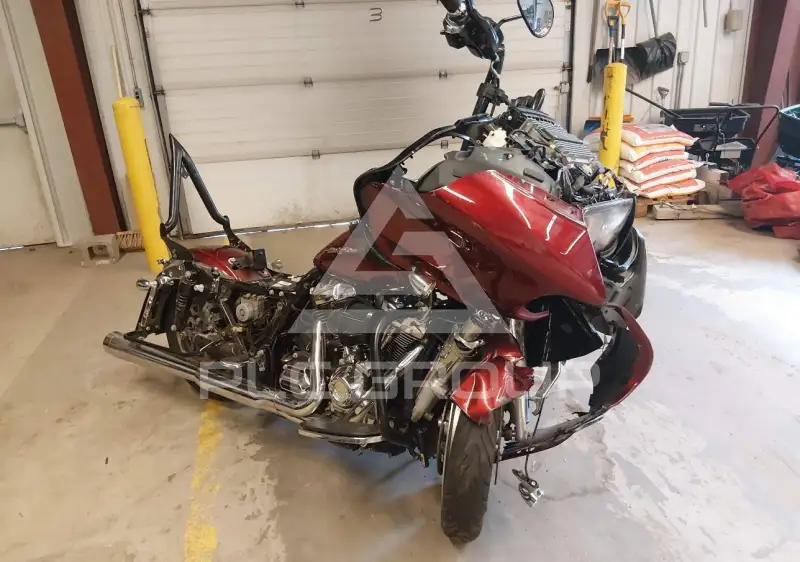 2017 Harley-Davidson FLTRX фото