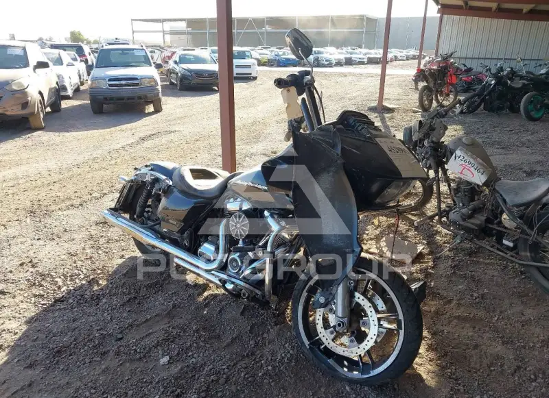 2017 Harley-Davidson FLTRX фото