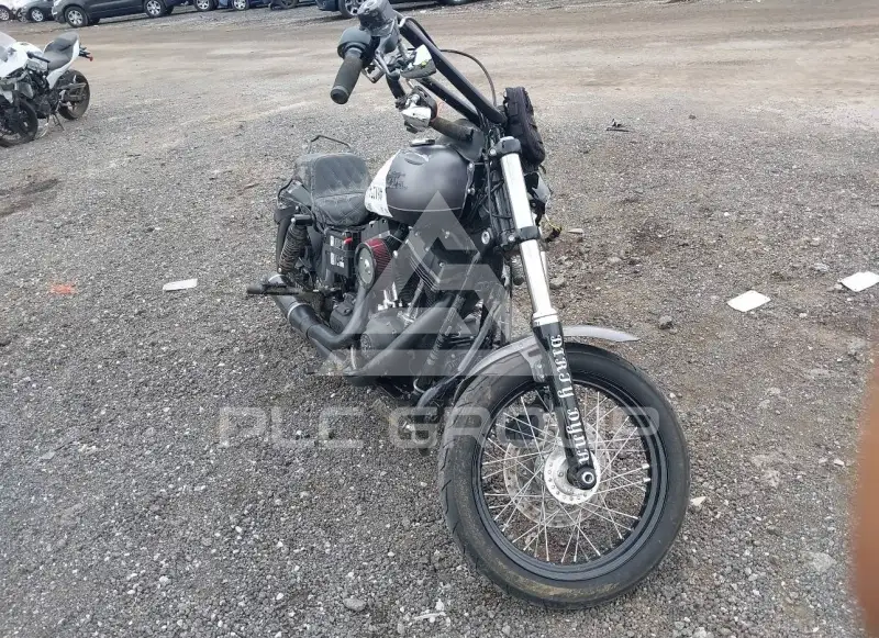 2017 Harley-Davidson FXDB фото