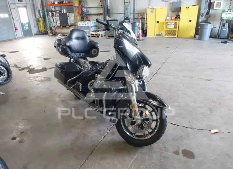 2017 Harley-Davidson FLHTK фото