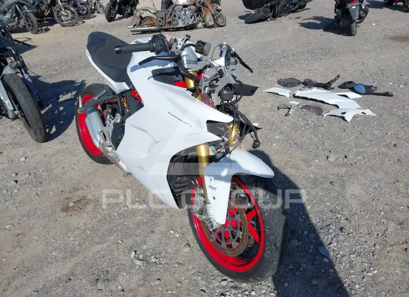 2017 Ducati SUPERBIKE фото