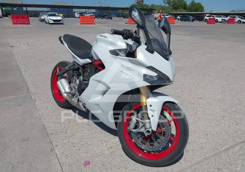 2017 Ducati SUPERBIKE фото
