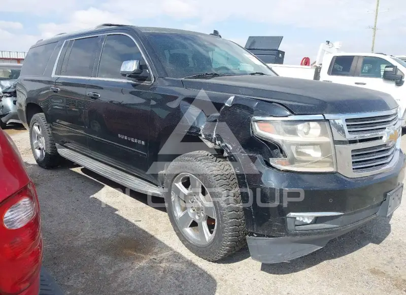 2017 Chevrolet Suburan photo