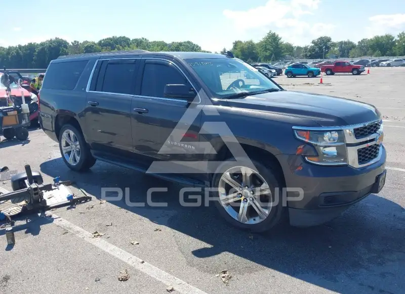 2017 Chevrolet Suburan photo