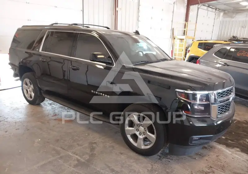 2017 Chevrolet Suburan photo