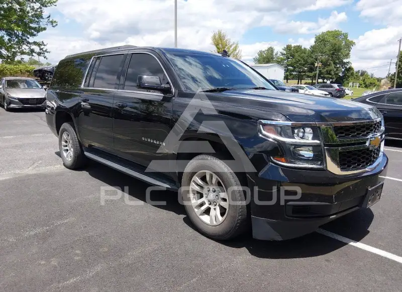 2017 Chevrolet Suburan photo