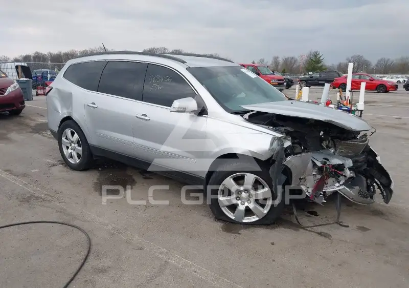 2017 Chevrolet TRAVERSE фото