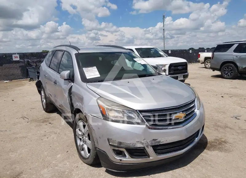 2017 Chevrolet TRAVERSE фото