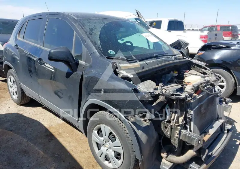 2017 Chevrolet TRAX photo