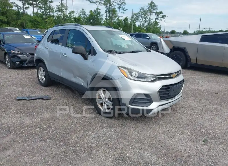 2017 Chevrolet TRAX photo