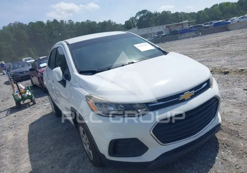 2017 Chevrolet TRAX photo