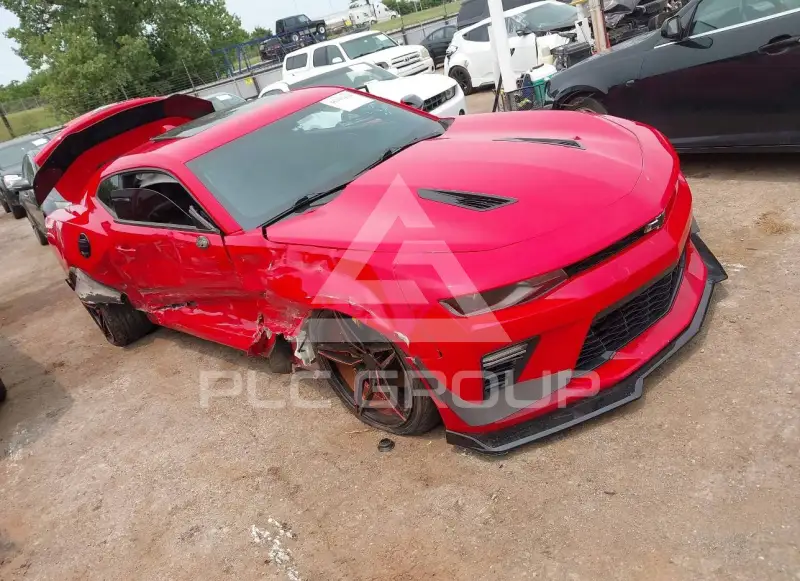 2017 Chevrolet Camaro photo