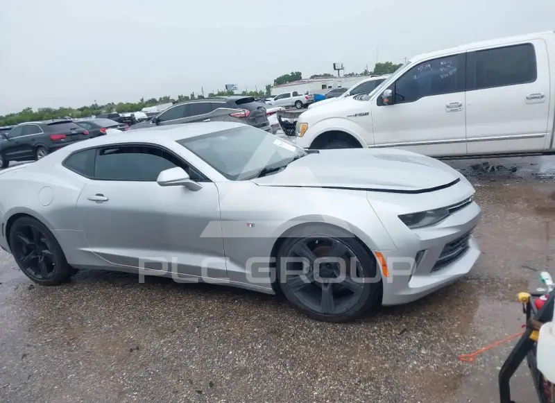 2017 Chevrolet Camaro photo
