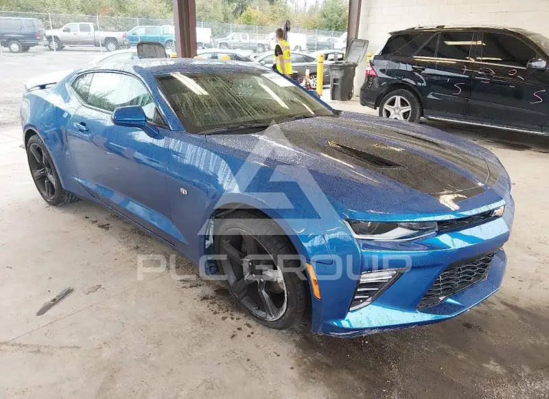 2017 Chevrolet Camaro photo