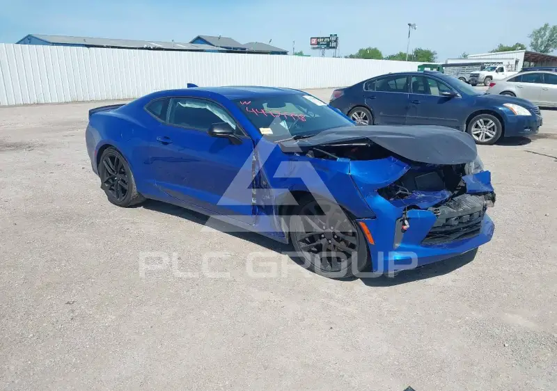 2017 Chevrolet Camaro photo