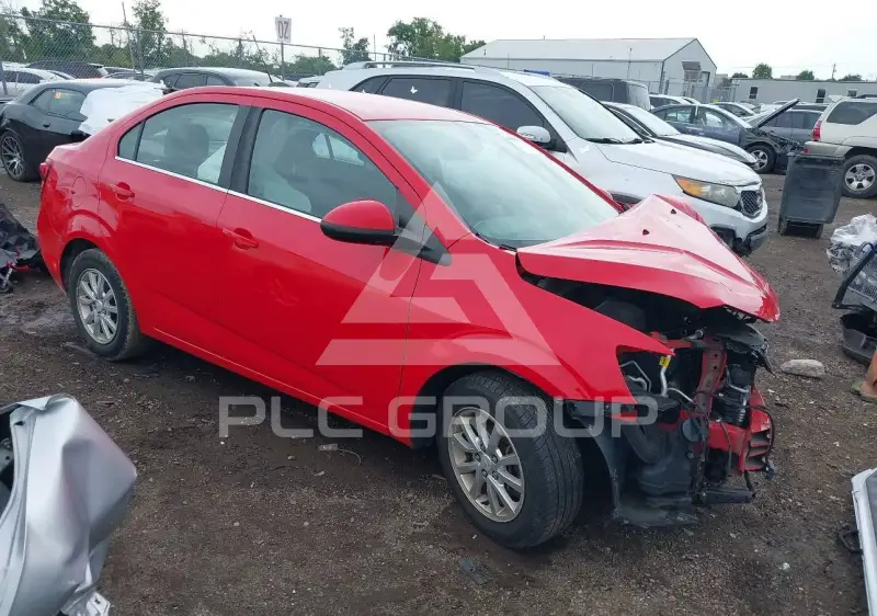 2017 Chevrolet Sonic фото