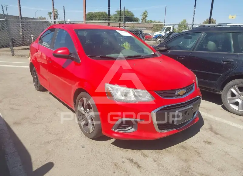 2017 Chevrolet Sonic фото
