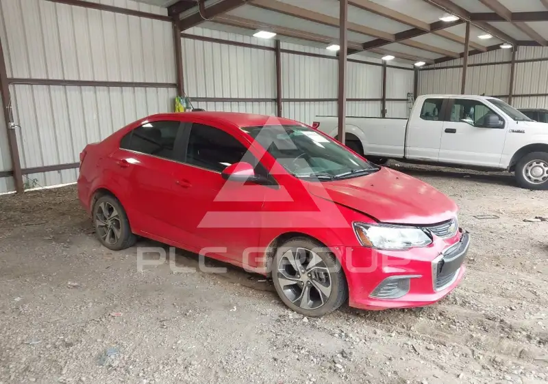 2017 Chevrolet Sonic фото