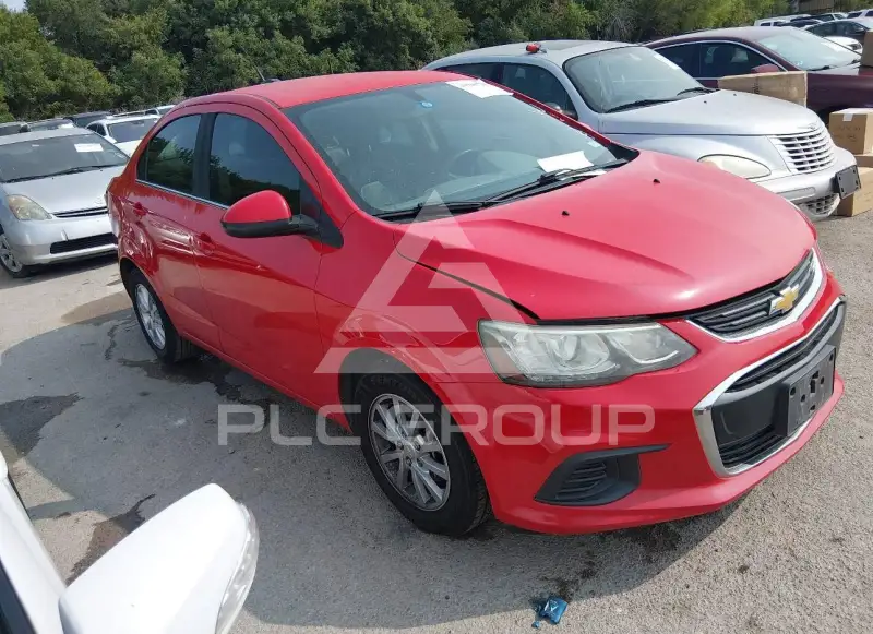 2017 Chevrolet Sonic фото