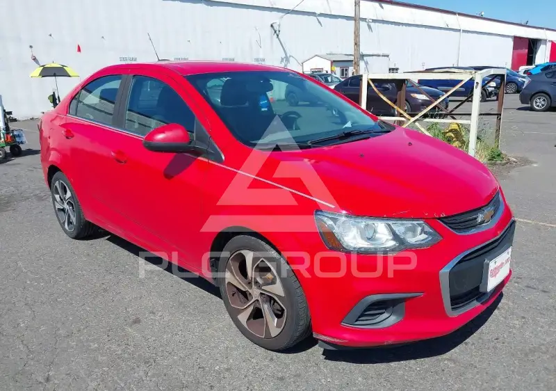 2017 Chevrolet Sonic photo