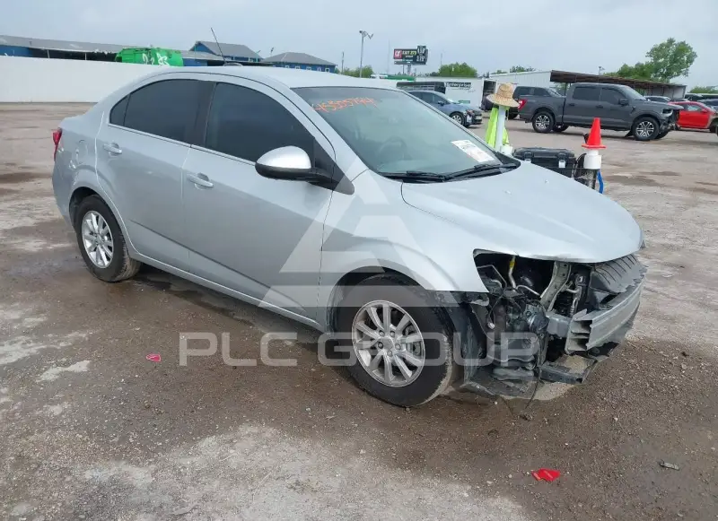 2017 Chevrolet Sonic photo