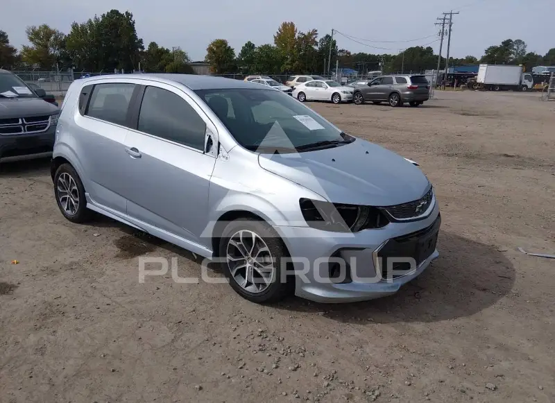 2017 Chevrolet Sonic photo