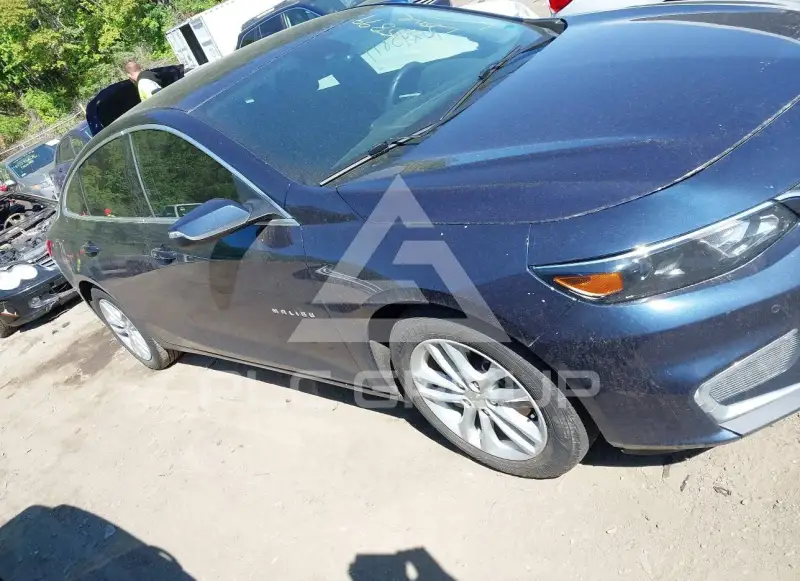 2017 Chevrolet Malibu фото