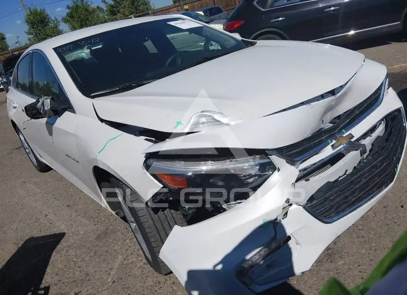 2017 Chevrolet Malibu фото