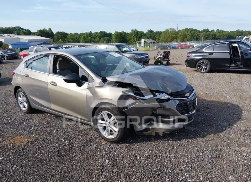 2017 Chevrolet Cruze photo