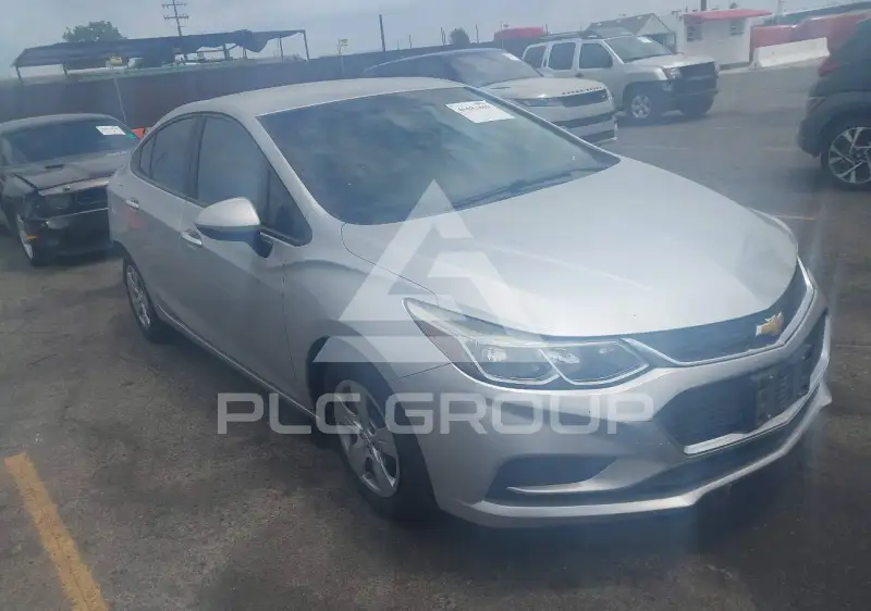 2017 Chevrolet Cruze фото