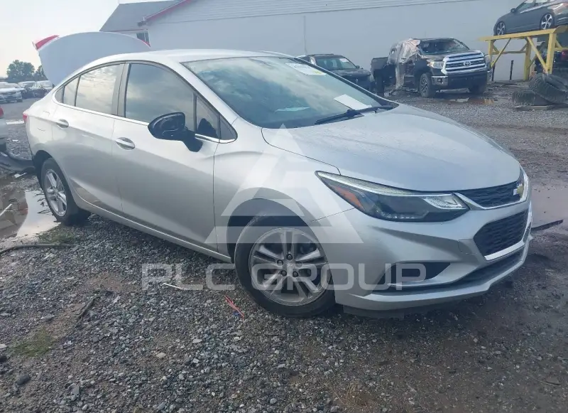 2017 Chevrolet Cruze фото