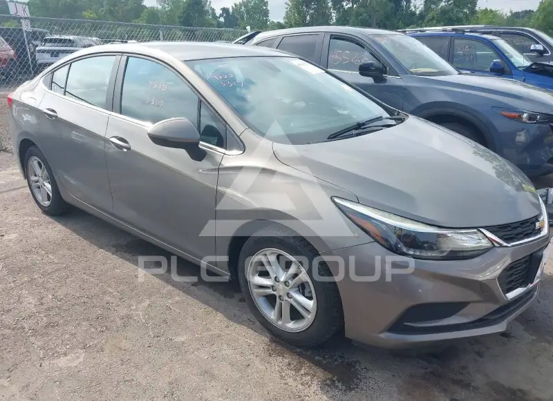 2017 Chevrolet Cruze фото