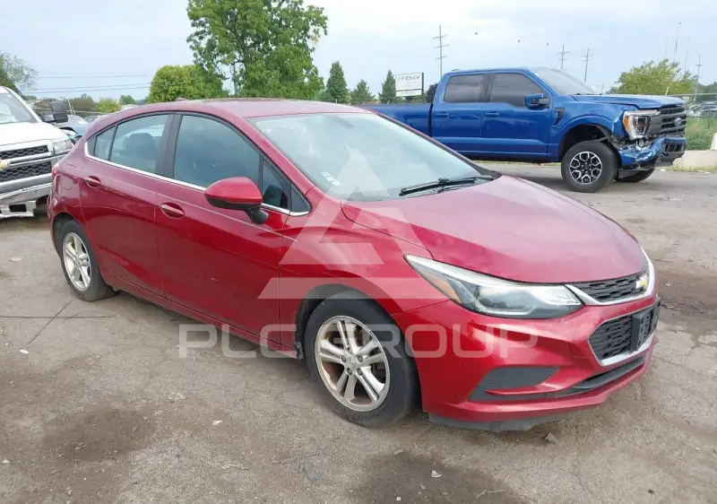 2017 Chevrolet Cruze photo