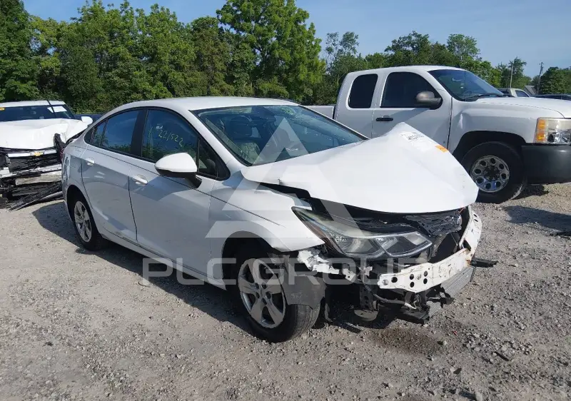 2017 Chevrolet Cruze фото