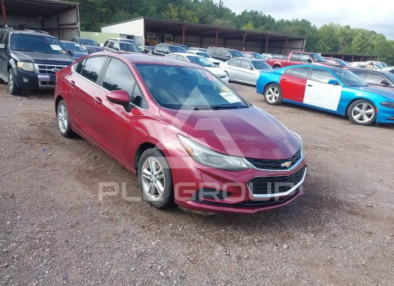 2017 Chevrolet Cruze photo