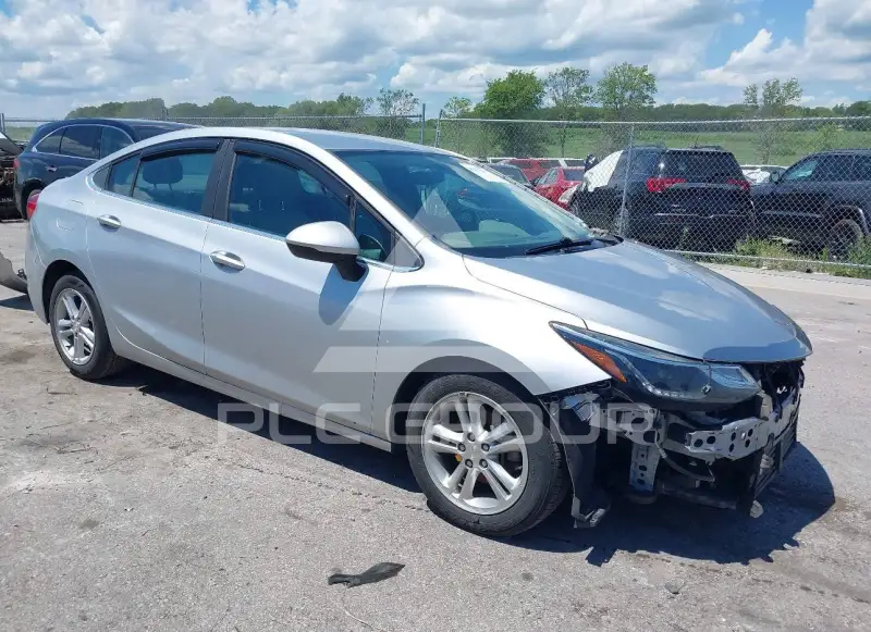2017 Chevrolet Cruze фото