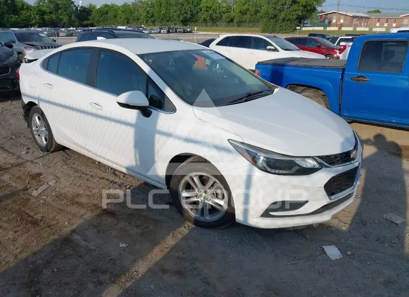 2017 Chevrolet Cruze фото