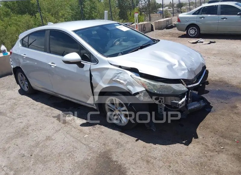 2017 Chevrolet Cruze фото
