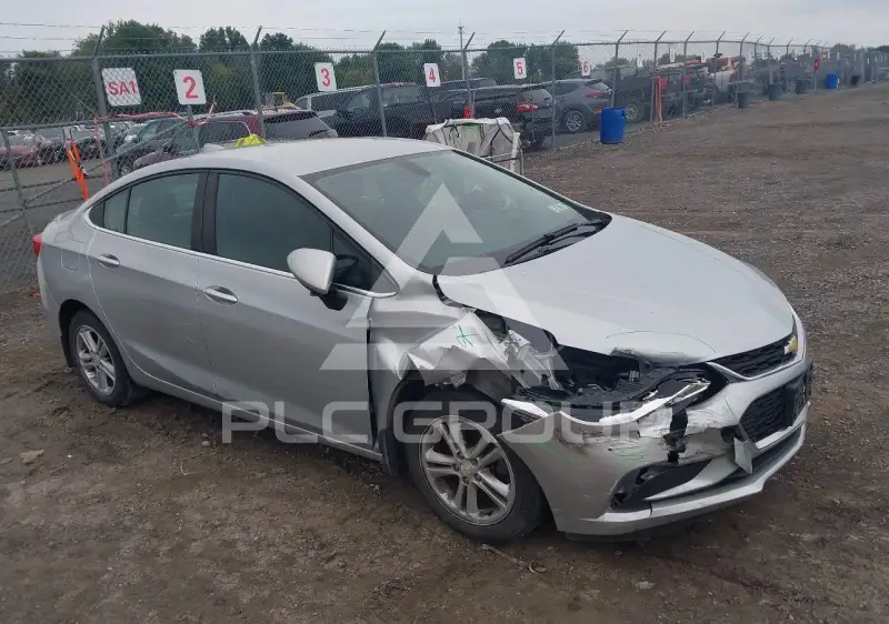 2017 Chevrolet Cruze фото