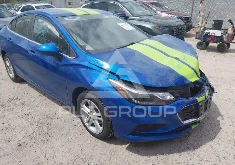 2017 Chevrolet Cruze фото