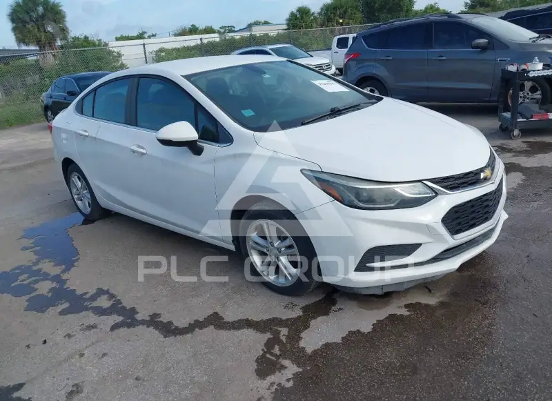 2017 Chevrolet Cruze фото