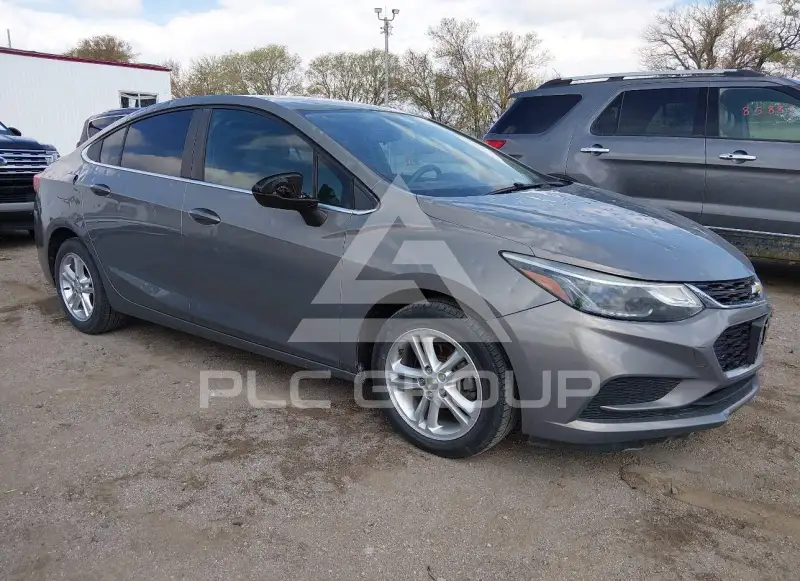 2017 Chevrolet Cruze фото