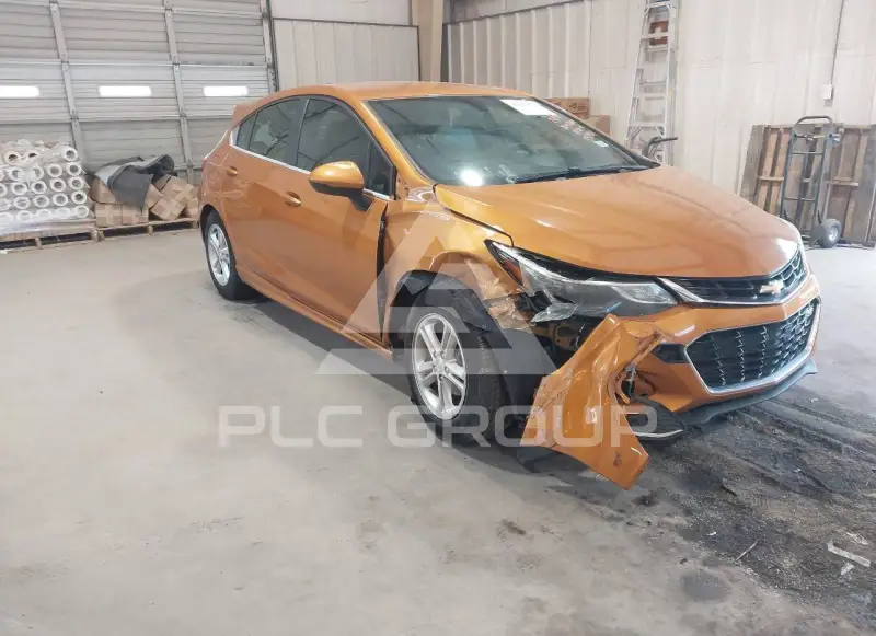 2017 Chevrolet Cruze photo