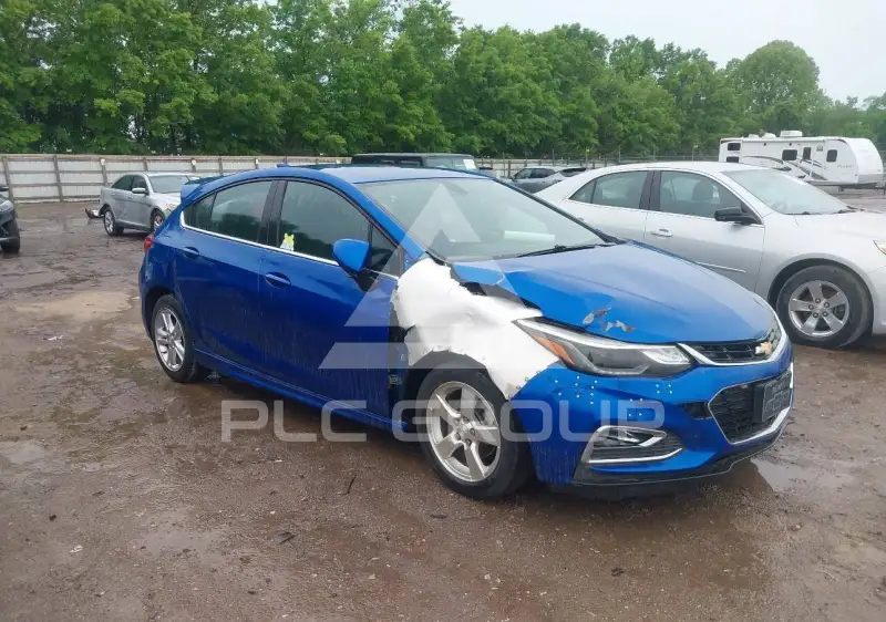 2017 Chevrolet Cruze photo