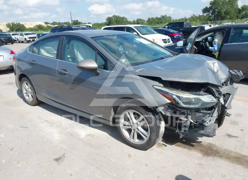 2017 Chevrolet Cruze фото