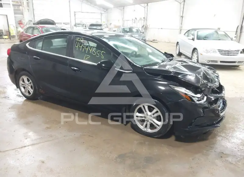 2017 Chevrolet Cruze фото