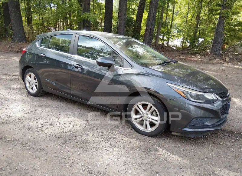 2017 Chevrolet Cruze фото