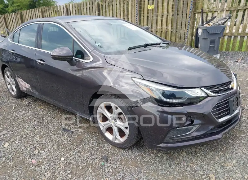 2017 Chevrolet Cruze фото